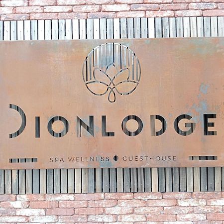 Dionbulles & Dionlodge Guesthouse, Private Wellness Pool In Option Chaumont-Gistoux Exteriör bild
